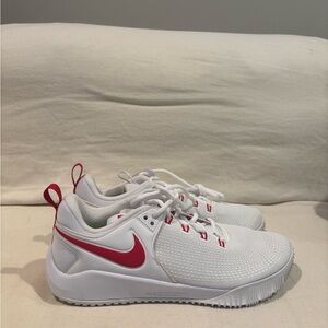Nike White and Red Sneakers